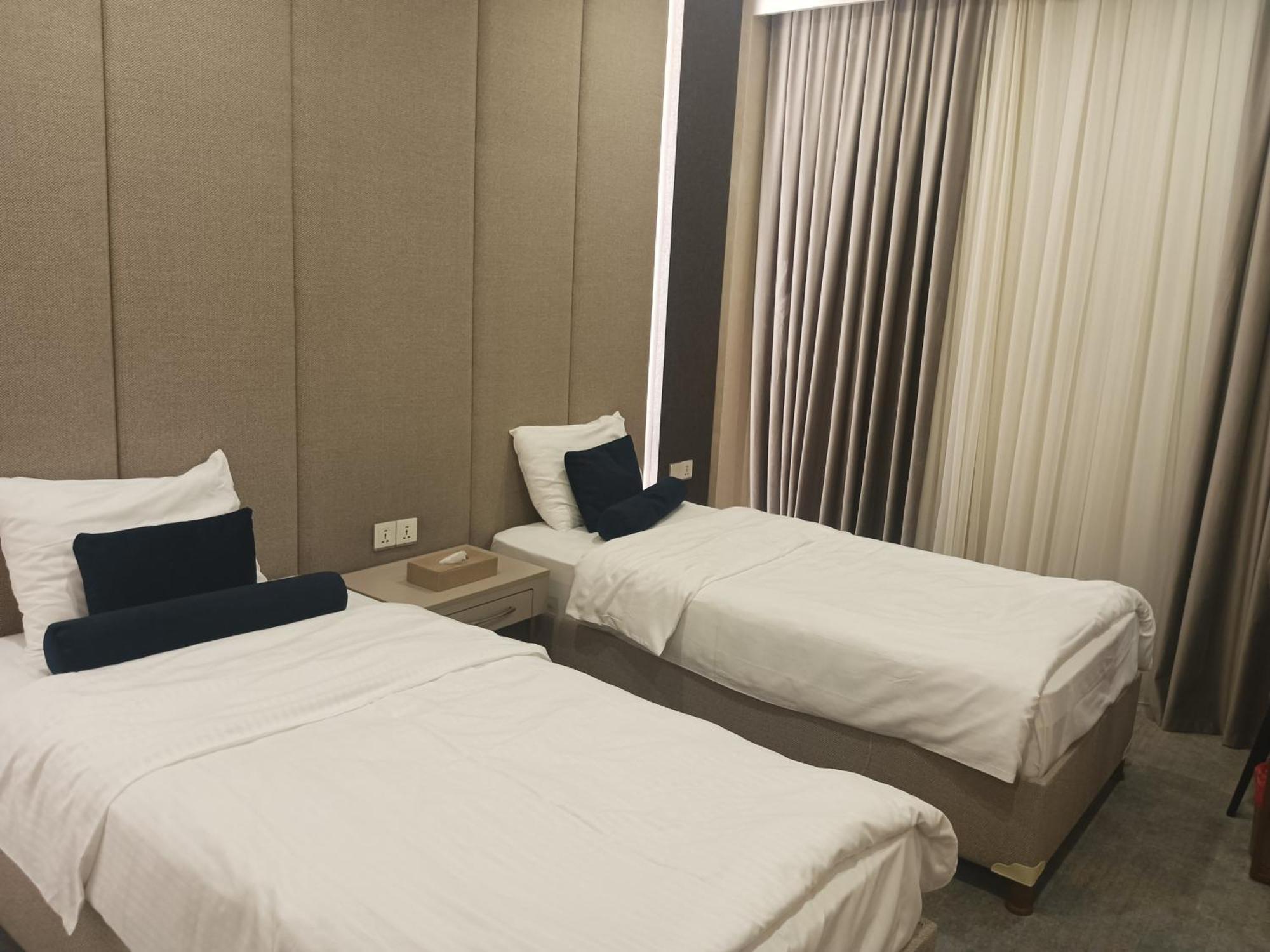 Darin Plaza Hotel เอร์เบล ภายนอก รูปภาพ