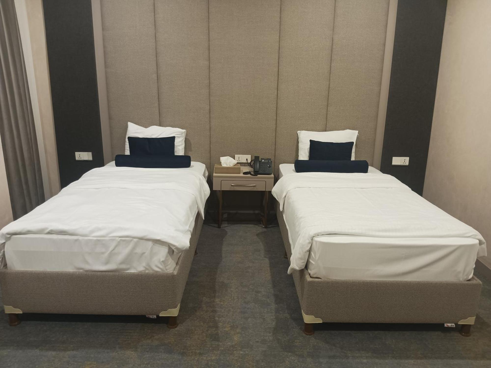 Darin Plaza Hotel เอร์เบล ภายนอก รูปภาพ